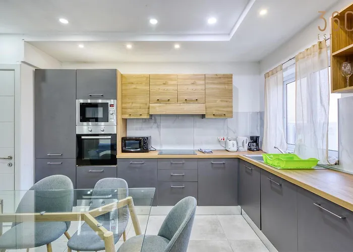 Hub 3br Close To Seafront With Ac * Gzira