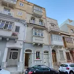 Hub 3br Close To Seafront With Ac Apartament