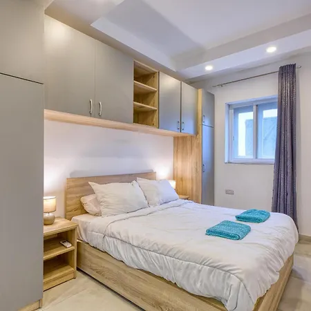 Hub 3br Close To Seafront With Ac Gzira