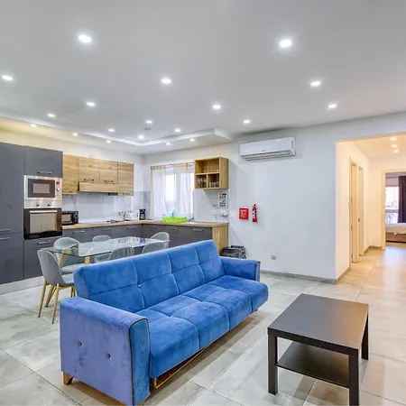 Appartement Hub 3br Close To Seafront With Ac