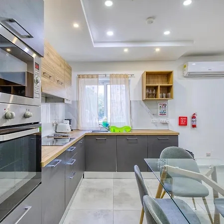 Hub 3br Close To Seafront With Ac Appartement