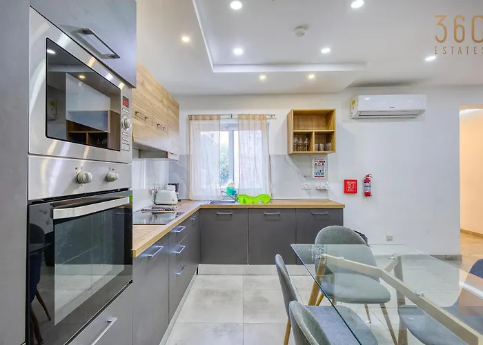 Hub 3br Close To Seafront With Ac Appartamento