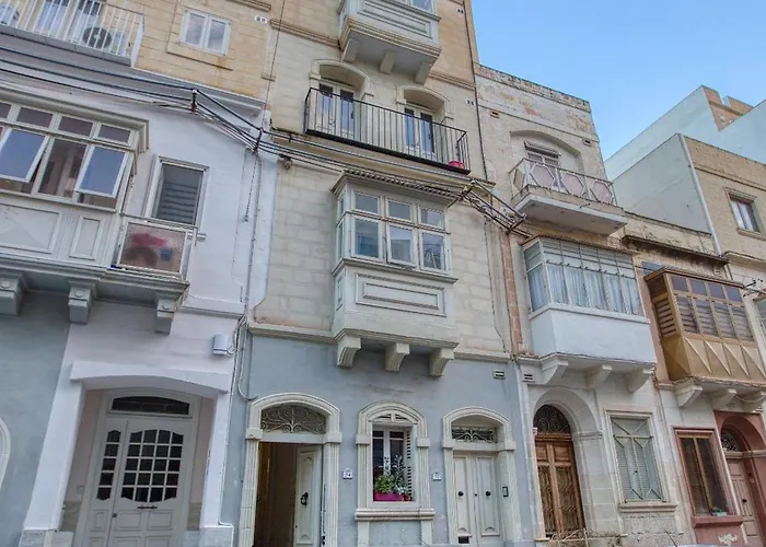 Hub 3br Close To Seafront With Ac 아파트